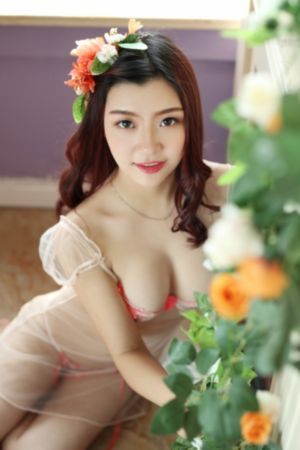 在异世界迷宫里开后宫