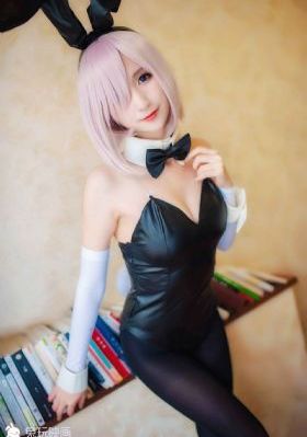 黑帮大佬爱上我2