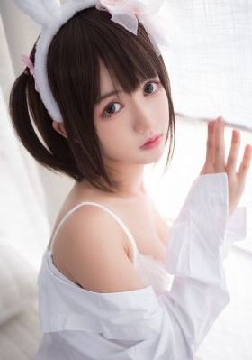 朋友丰满的妈妈
